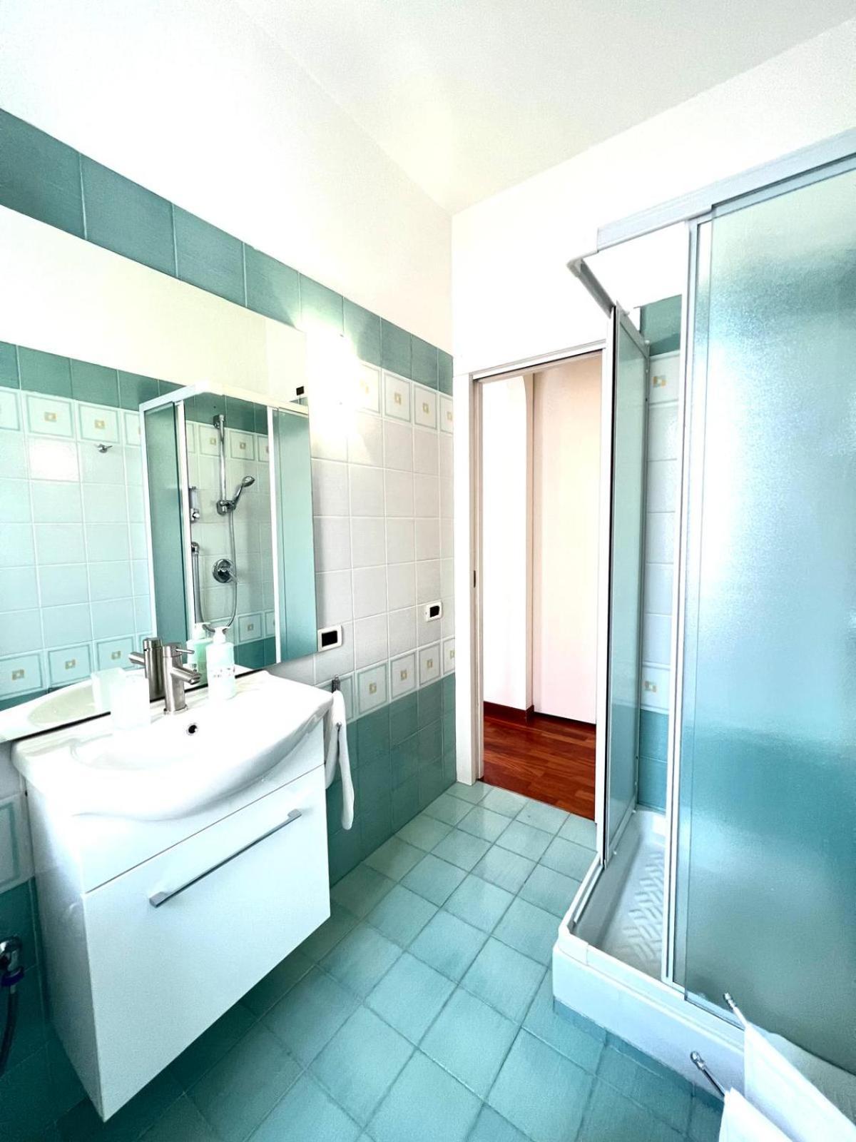 Duomo-Fiera Mi Kheda House With Self Check In Apartment Milan Bagian luar foto